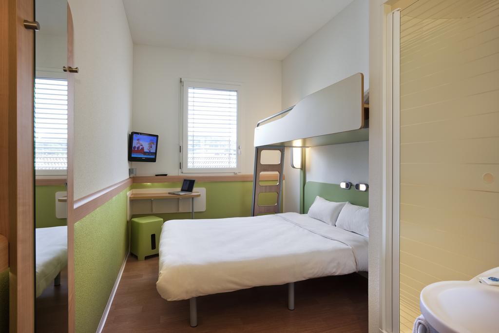 Ibis Budget Basel Pratteln Exterior photo